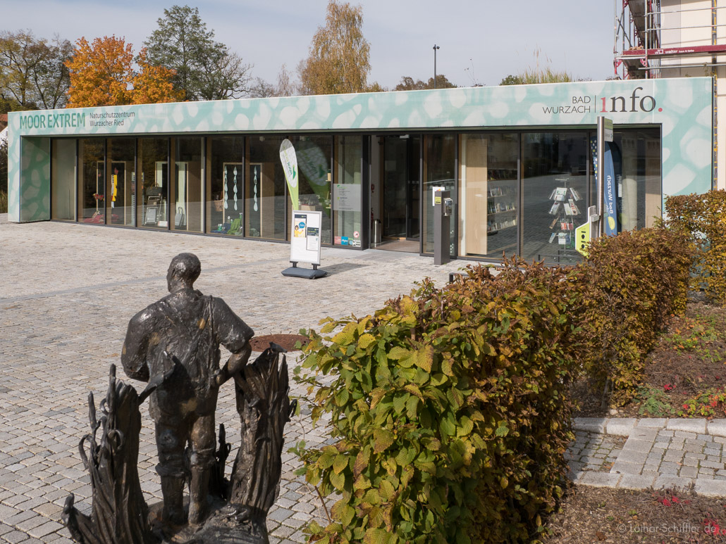 Denkmal für Vogel-Pater Agnellus Schneider, Naturschutzzentrum Wurzacher Ried
