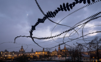 AIRLINES XXIV-2 · Krähen · Dresden · Canaletto-Blick · 2:48 Minuten